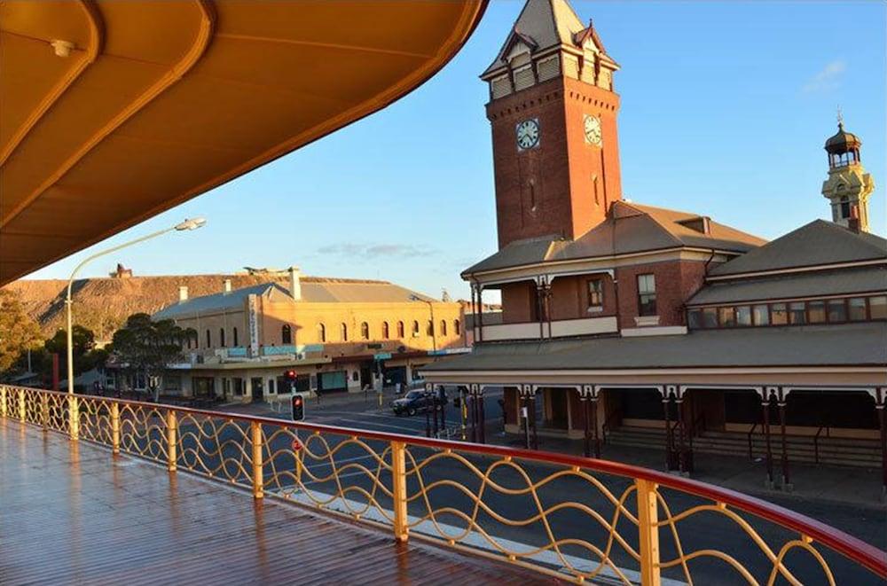 Royal Exchange Hotel Broken Hill Exterior foto